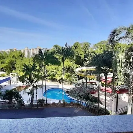 Flat Golden Dolphin Grand Hotel - Quarto E Sala Com Roupa De Cama E Banho - Piscinas 24H Caldas Novas Exterior foto