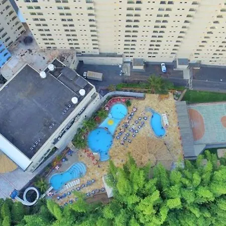 Flat Golden Dolphin Grand Hotel - Quarto E Sala Com Roupa De Cama E Banho - Piscinas 24H Caldas Novas Exterior foto
