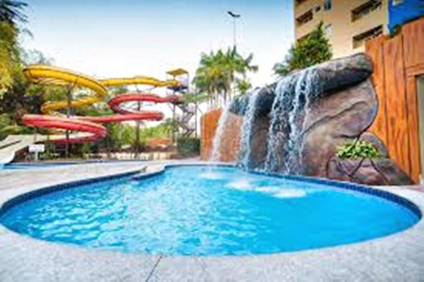 Flat Golden Dolphin Grand - E Sala Com Roupa De Cama E Banho - Piscinas 24h