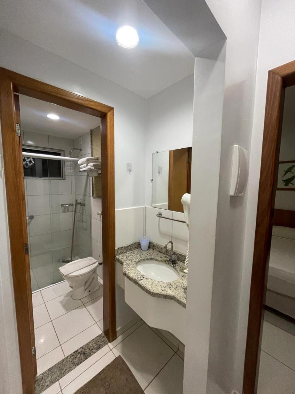Flat Golden Dolphin Grand - E Sala Com Roupa De Cama E Banho - Piscinas 24h Apartment Caldas Novas